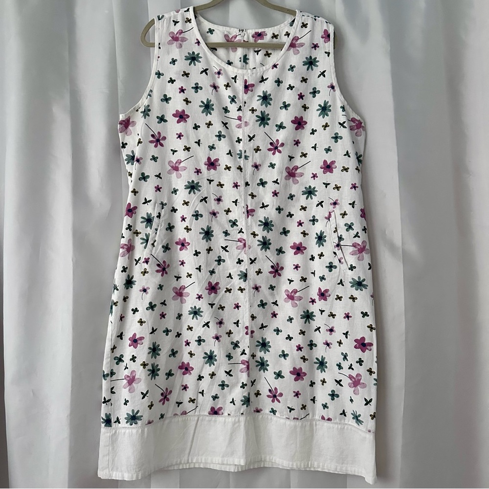 Alice Collins White Floral Cotton Linen Sleeveless Shift Dress